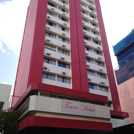 Hotel Tower House Suites 파나마시티 외부 사진