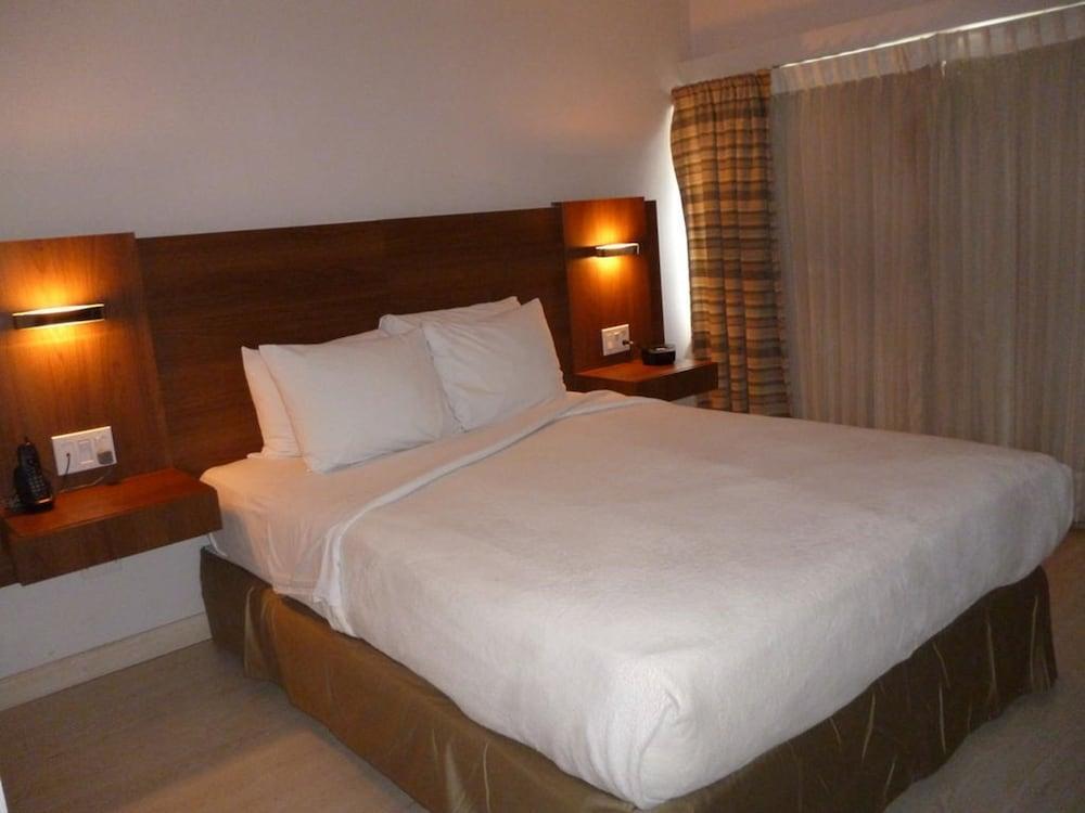 Hotel Tower House Suites 파나마시티 외부 사진