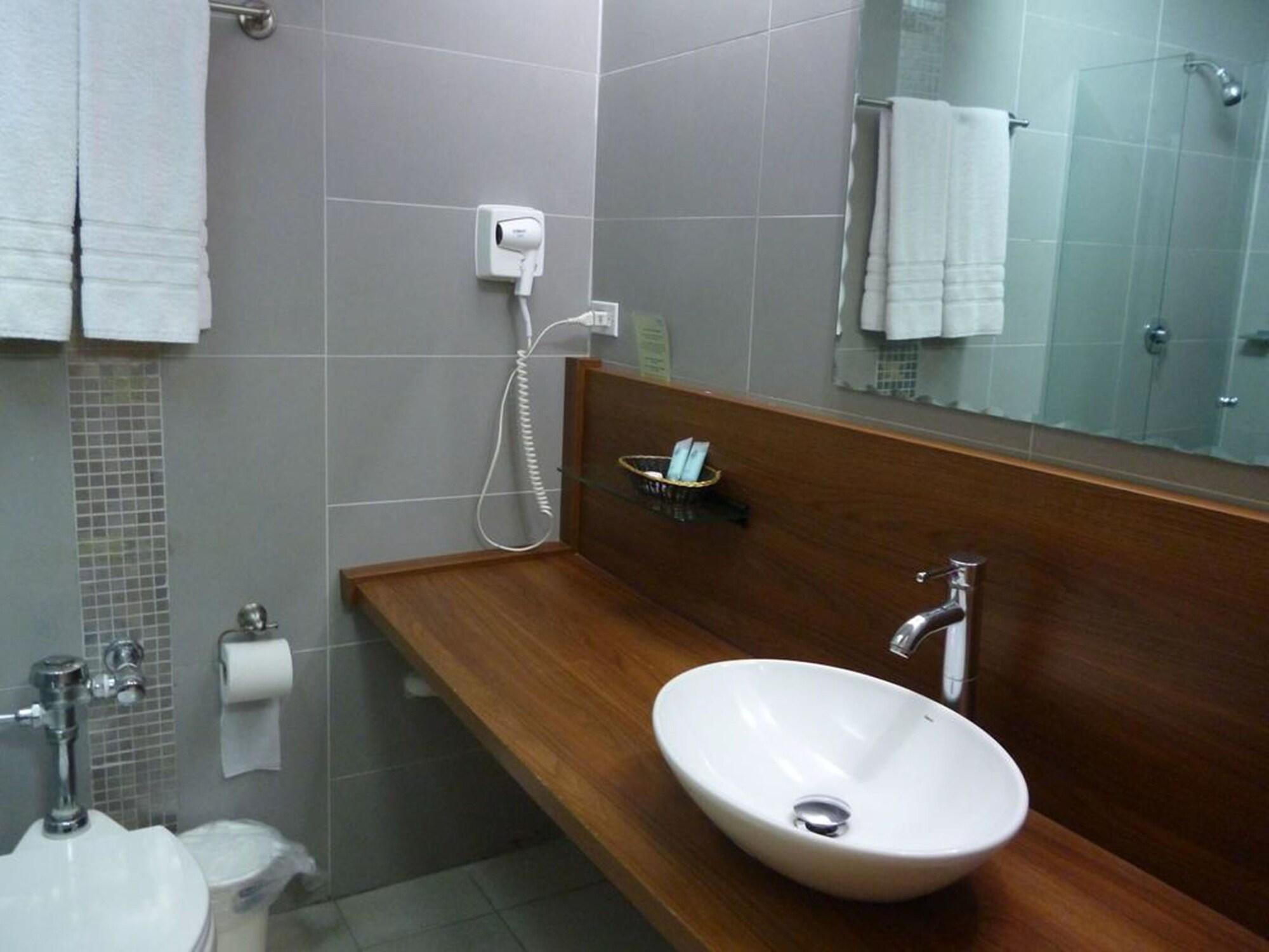 Hotel Tower House Suites 파나마시티 외부 사진