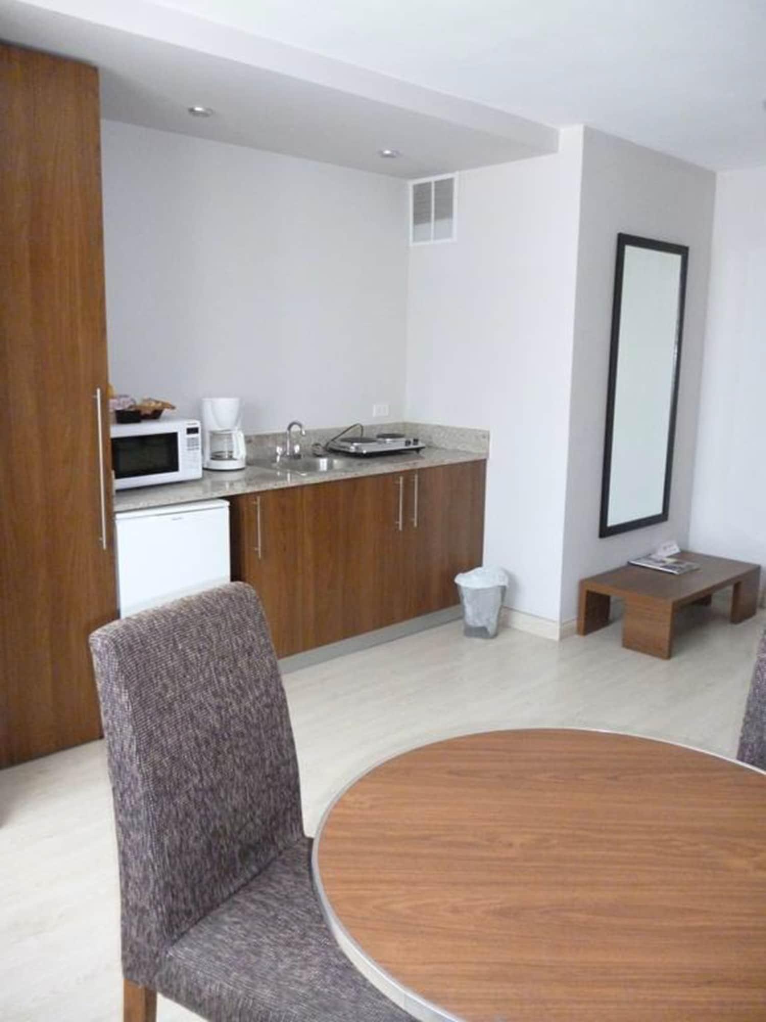 Hotel Tower House Suites 파나마시티 외부 사진