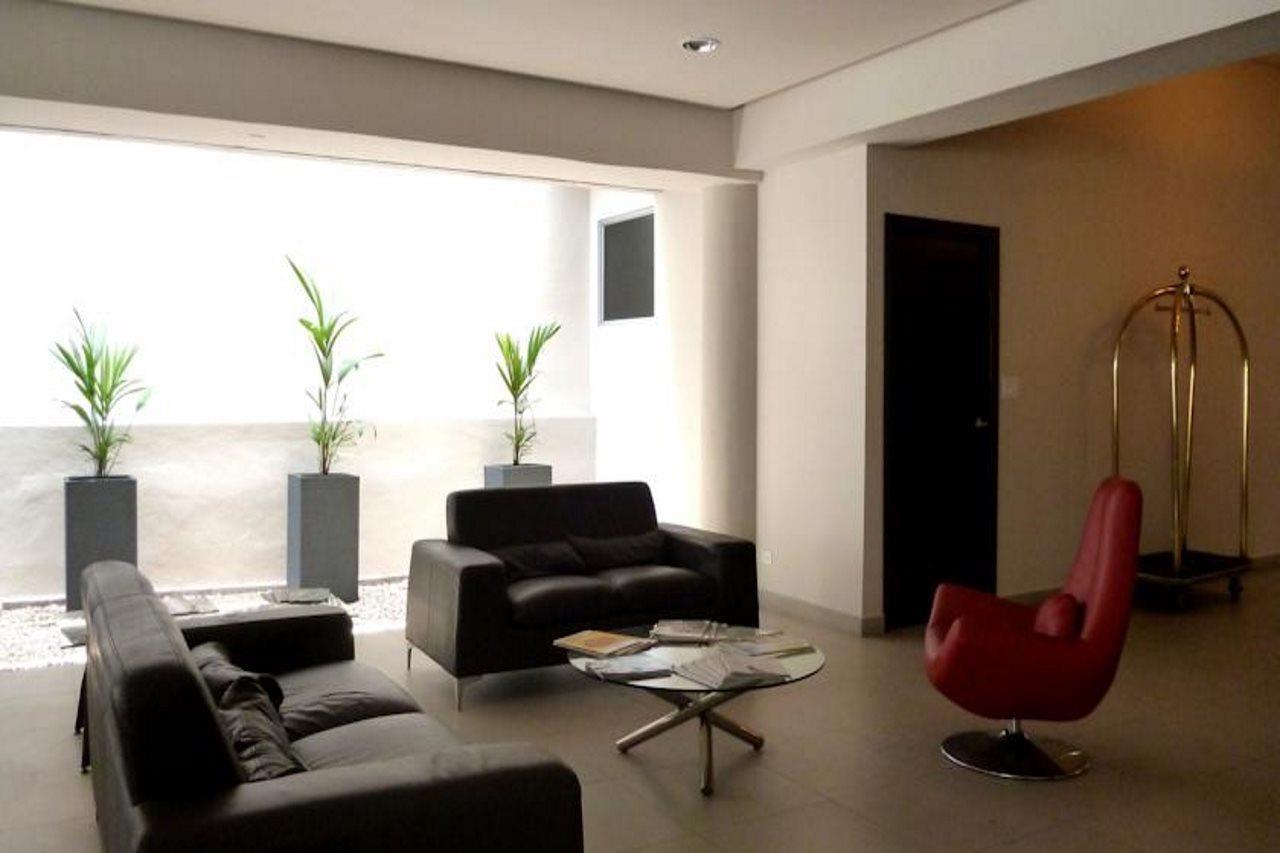 Hotel Tower House Suites 파나마시티 외부 사진